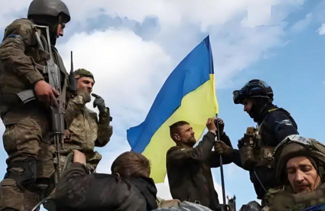 世俱杯-1：19，俄乌战损比披露，574架无人机和40枚导弹空袭，美工厂被炸