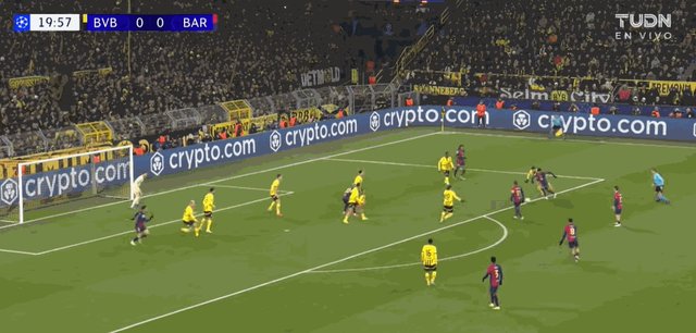 1733956806699095191.gif 世俱杯-【欧冠】多特2比3巴萨,吉拉西、费兰·托雷斯梅开二度